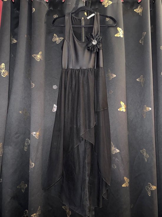 Malloy Dresses & Skirts - Black Floral Accent High-Low Dress